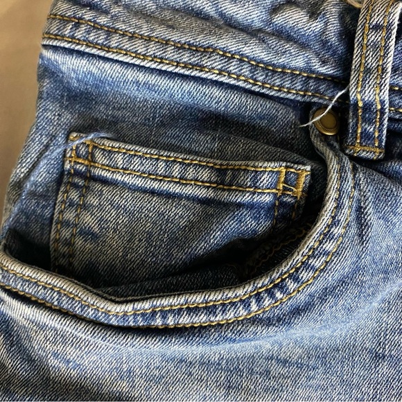 Mountain Ridge Mens 5 Pocket Bermuda Jean Shorts Size 34 Stretch Comfort Summer - Picture 5 of 9